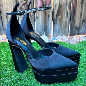 LILIANA Platform Heels